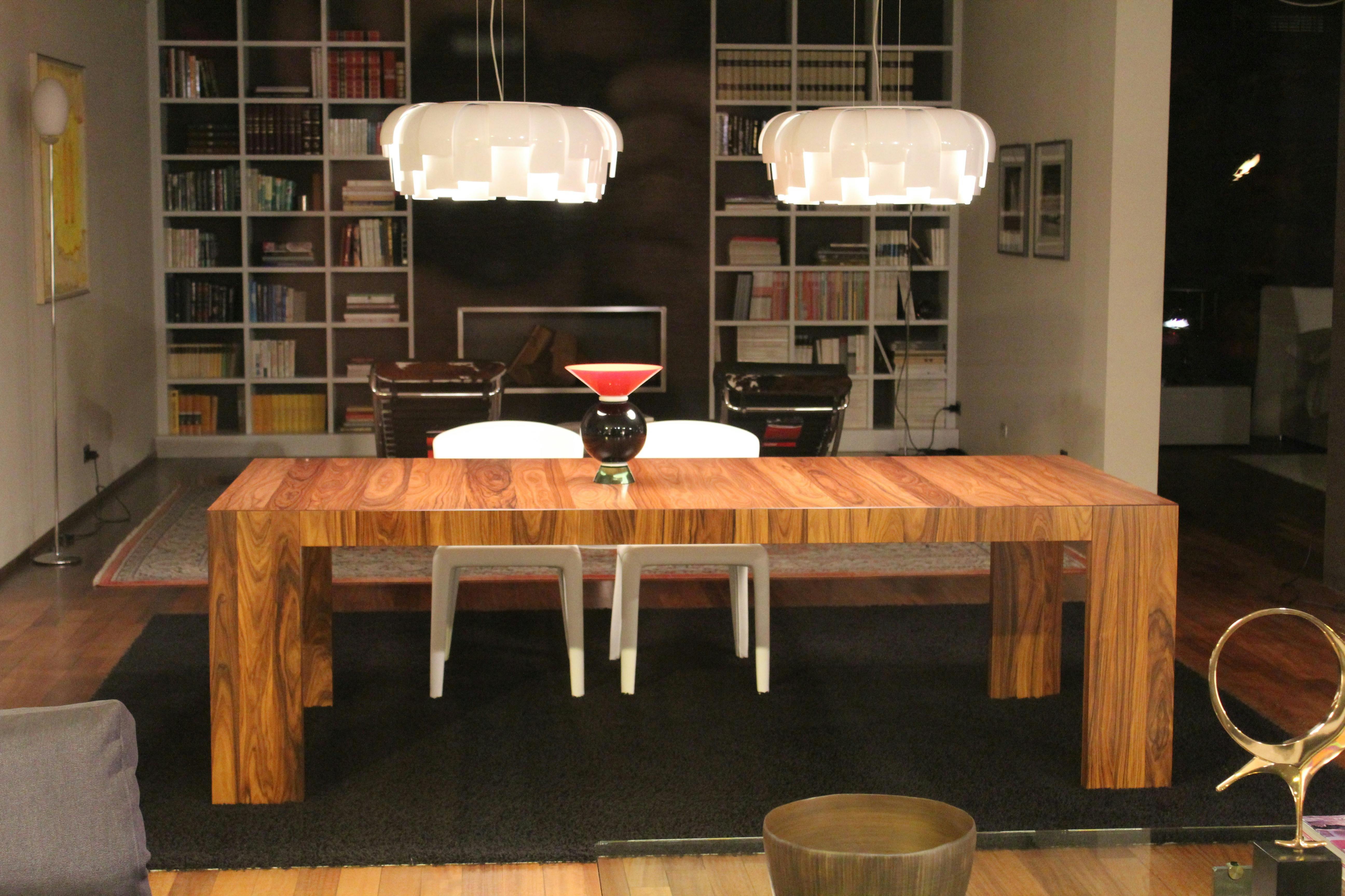 Fixed vs. mobile lamps: advantages and disadvantages