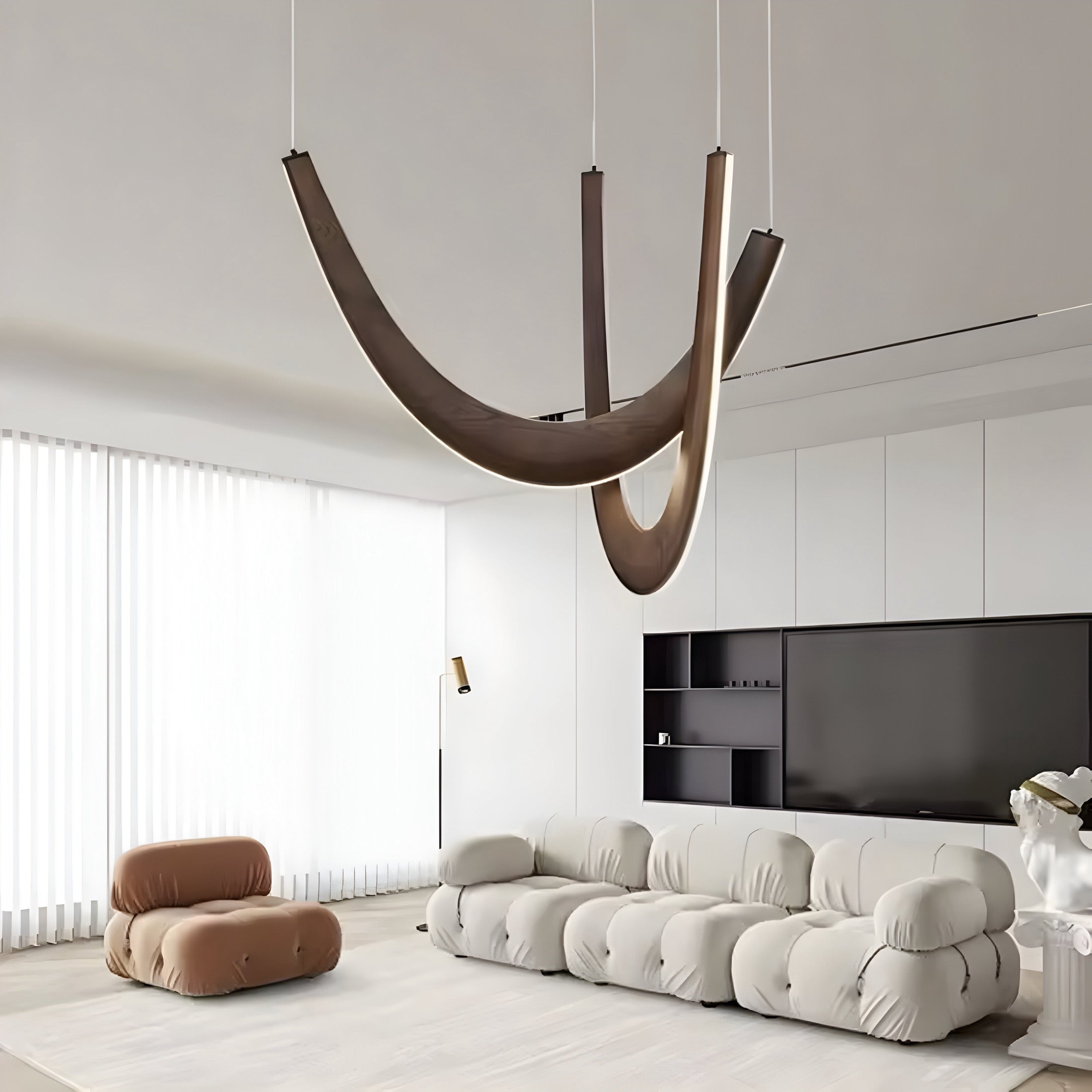 Designer pendant light Falcetto