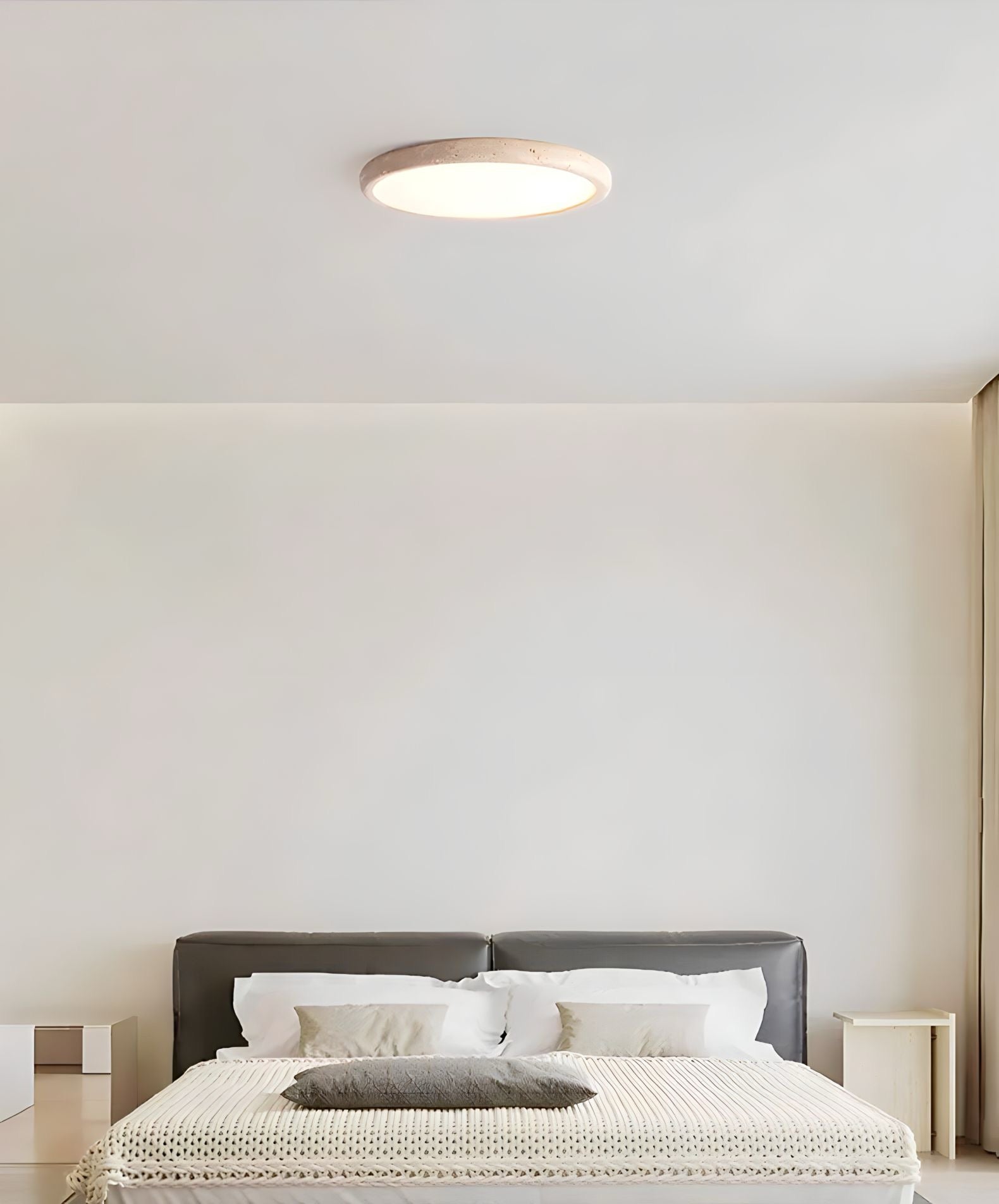 Travertina ceiling lamp