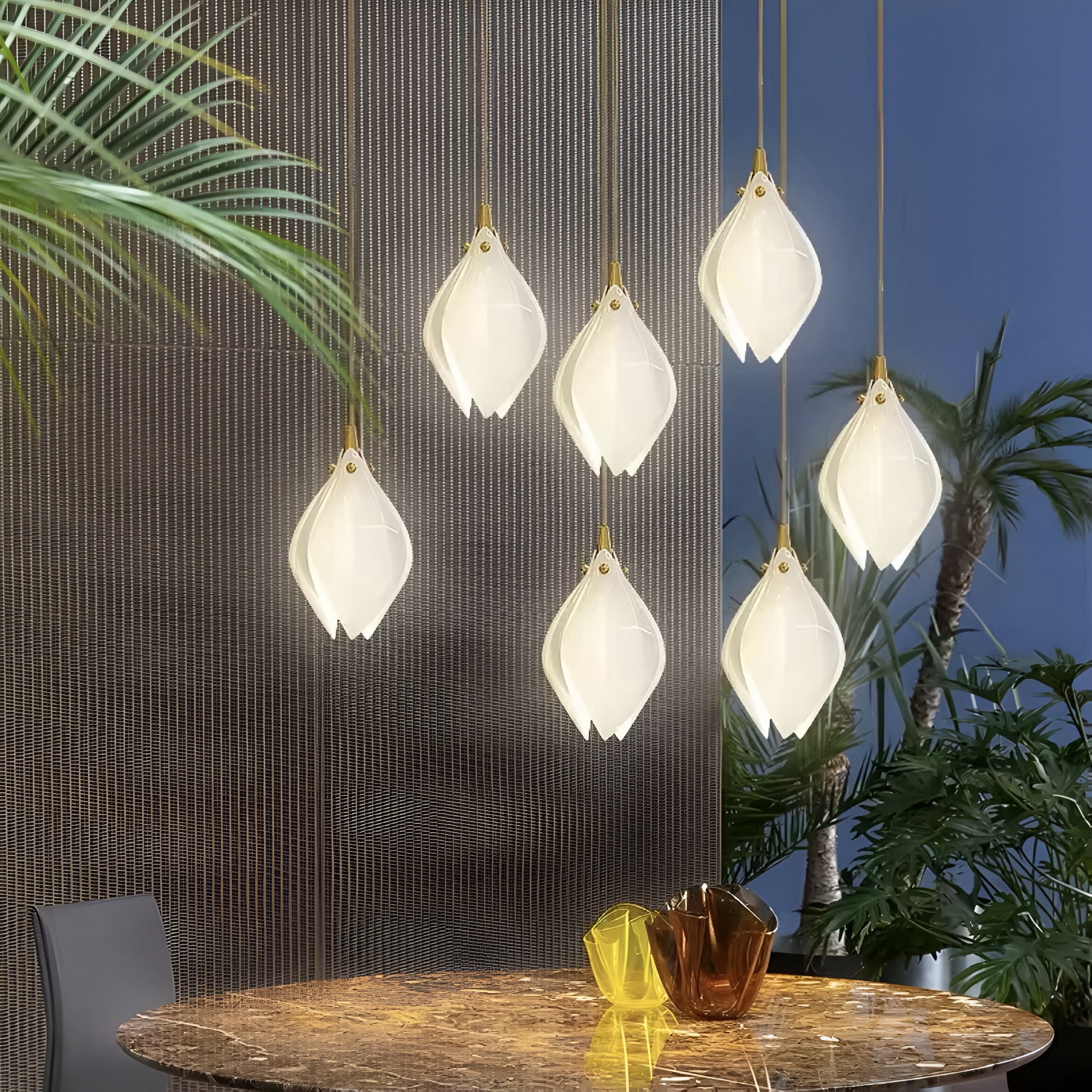 Magnolia Blanco chandelier BUYnBLUE